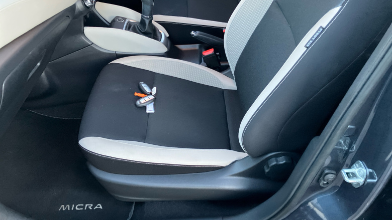 Nissan Micra 1.0 IG-T 92 Tekna 5dr Petrol Hatchback